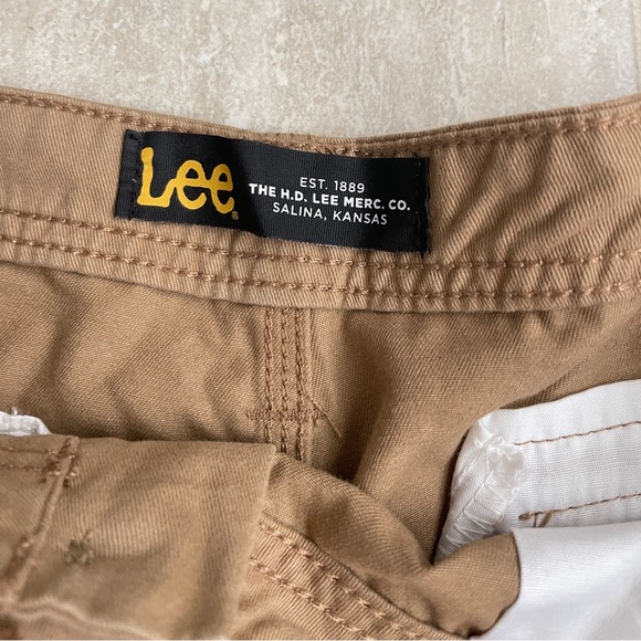 Men’s Cargo Shorts - Picture 3 of 4